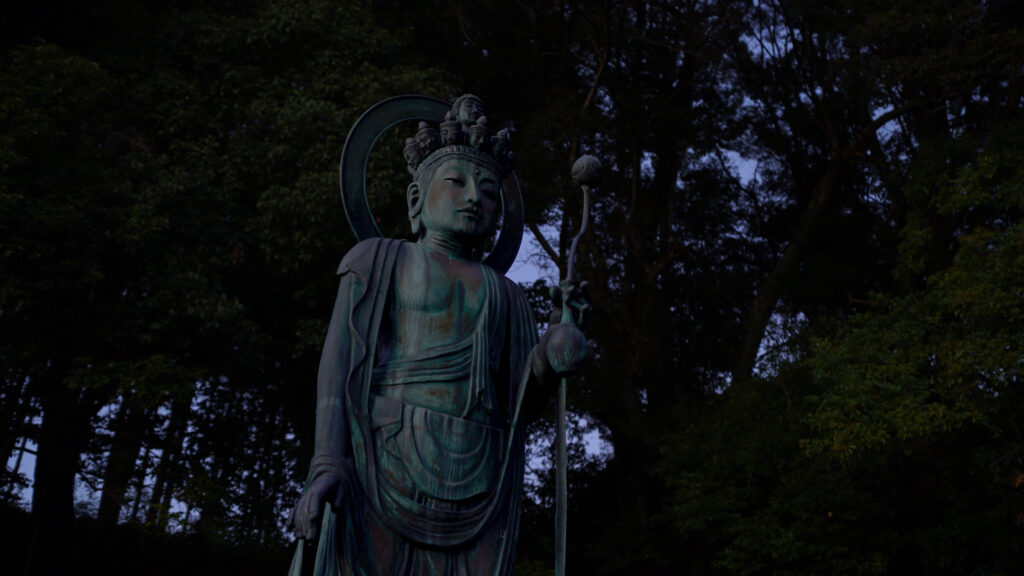 奈良県桜井市の安倍文殊院の十一面観音