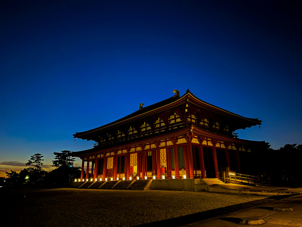 奈良中金堂の夜間拝観