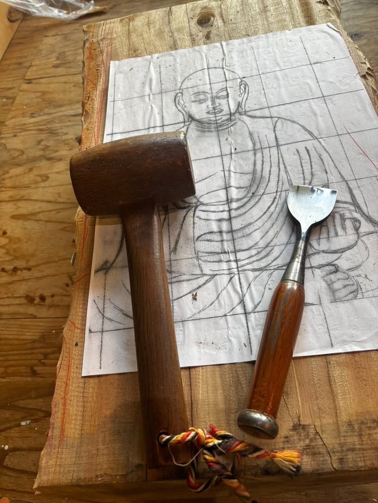 奈良で活躍中の仏師「折上稔史さん」