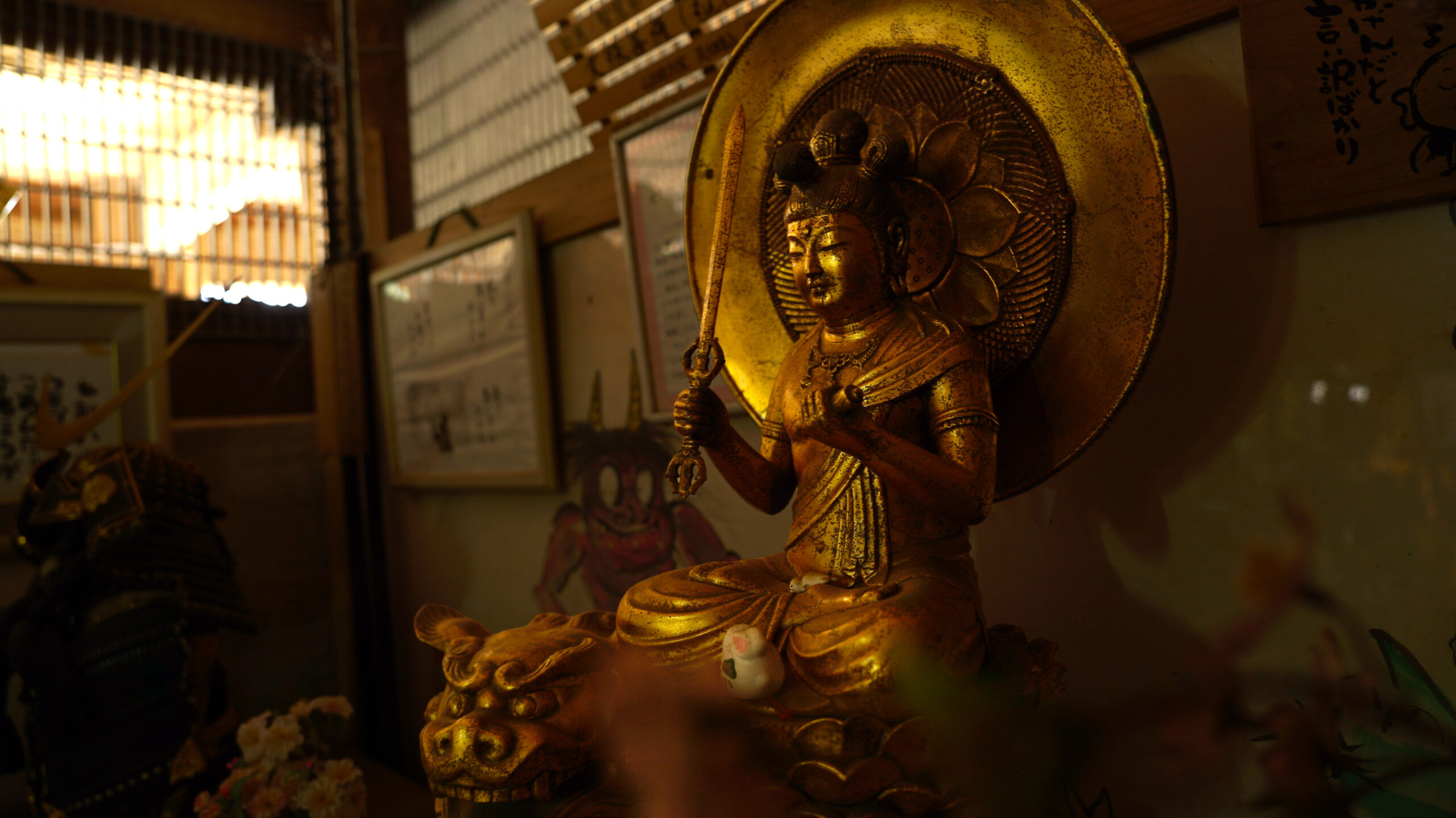 千葉 高蔵寺の文殊菩薩騎獅像