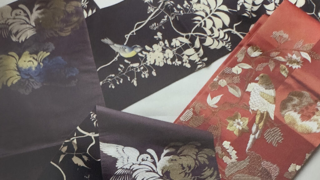 花鳥模様の腹合せ帯と袋帯