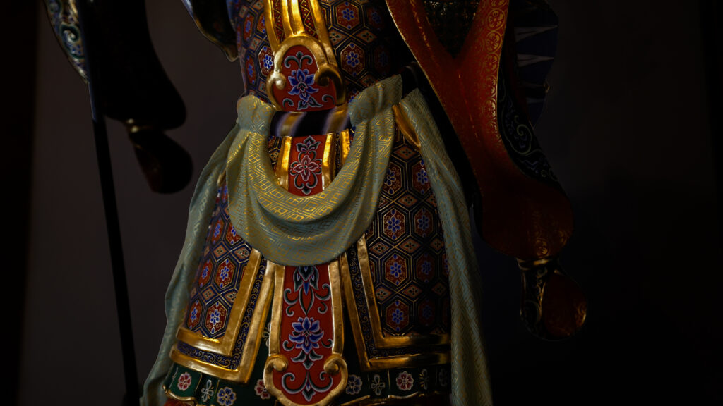 千葉県市原市の無量寿寺の極彩色の毘沙門天