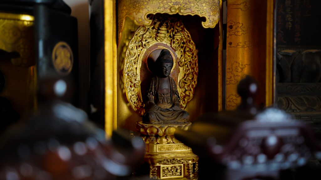 千葉県市原市の無量寿寺の観世音菩薩