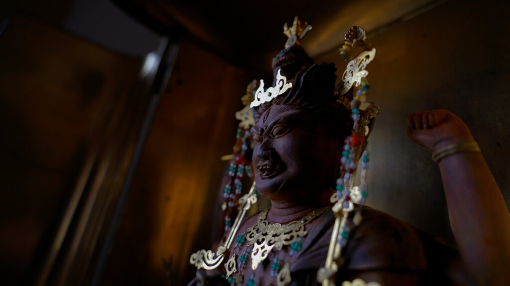 千葉県市原市の無量寿寺の愛染明王