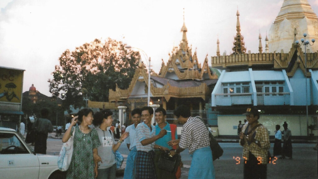 文化財修復家の久保暁子のインタビュー「かたる」バックパッカー